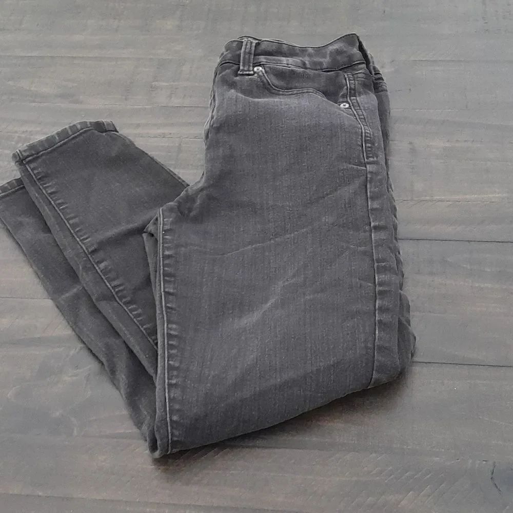 Celebrity Pink jeans size 7 good condition stretchy